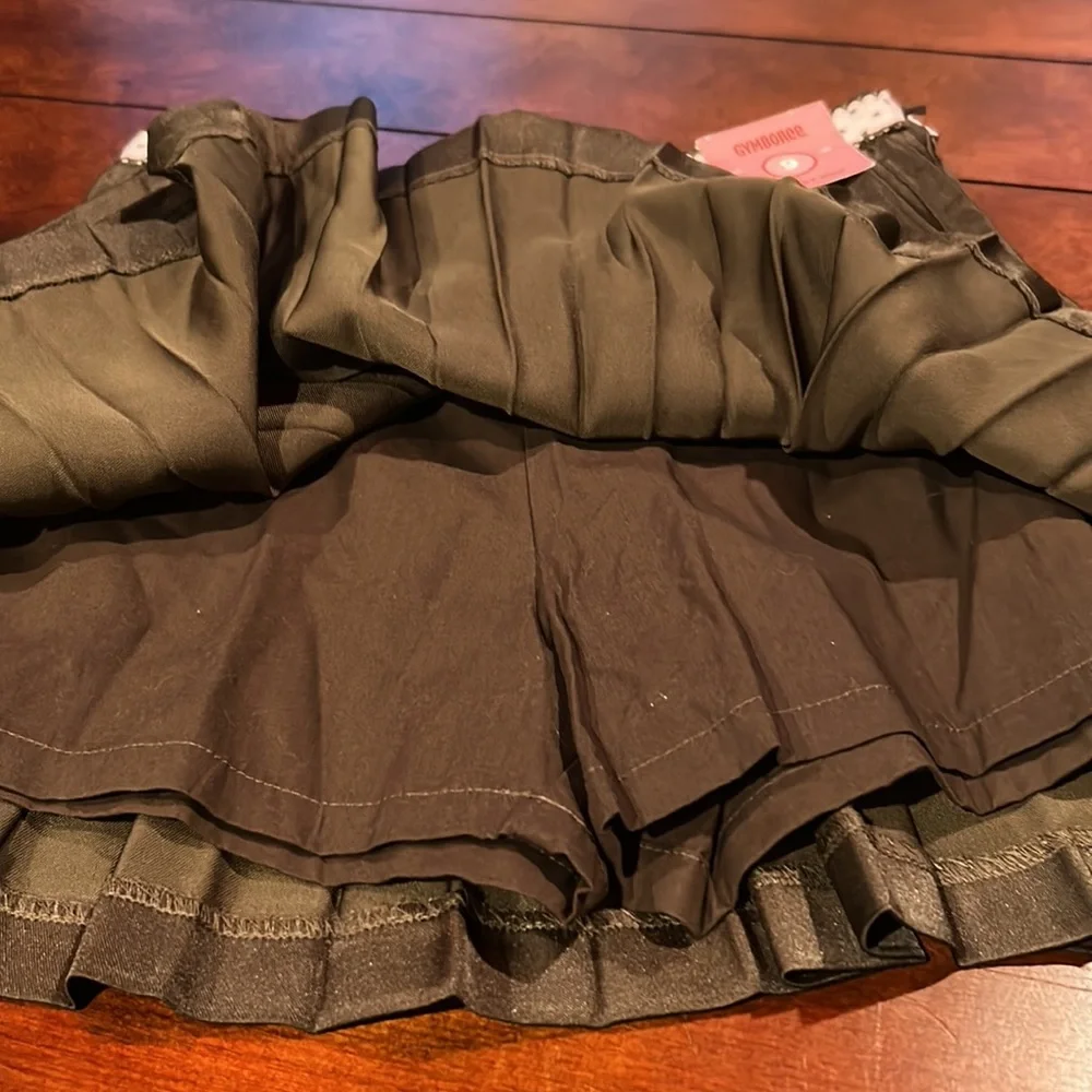 Gymboree NWT Sweeter than Chocolate  pleated accordion skort grosgrain ribbon 9